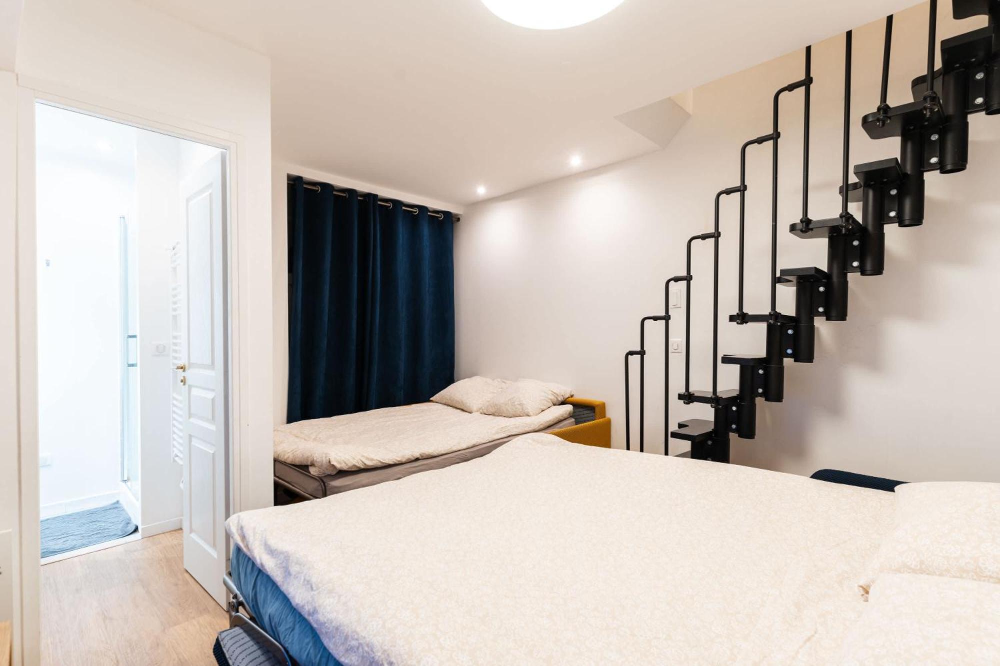Loft 4 Bedroom Montmartre Pigalle Ac By Lcc Agency Paris Extérieur photo