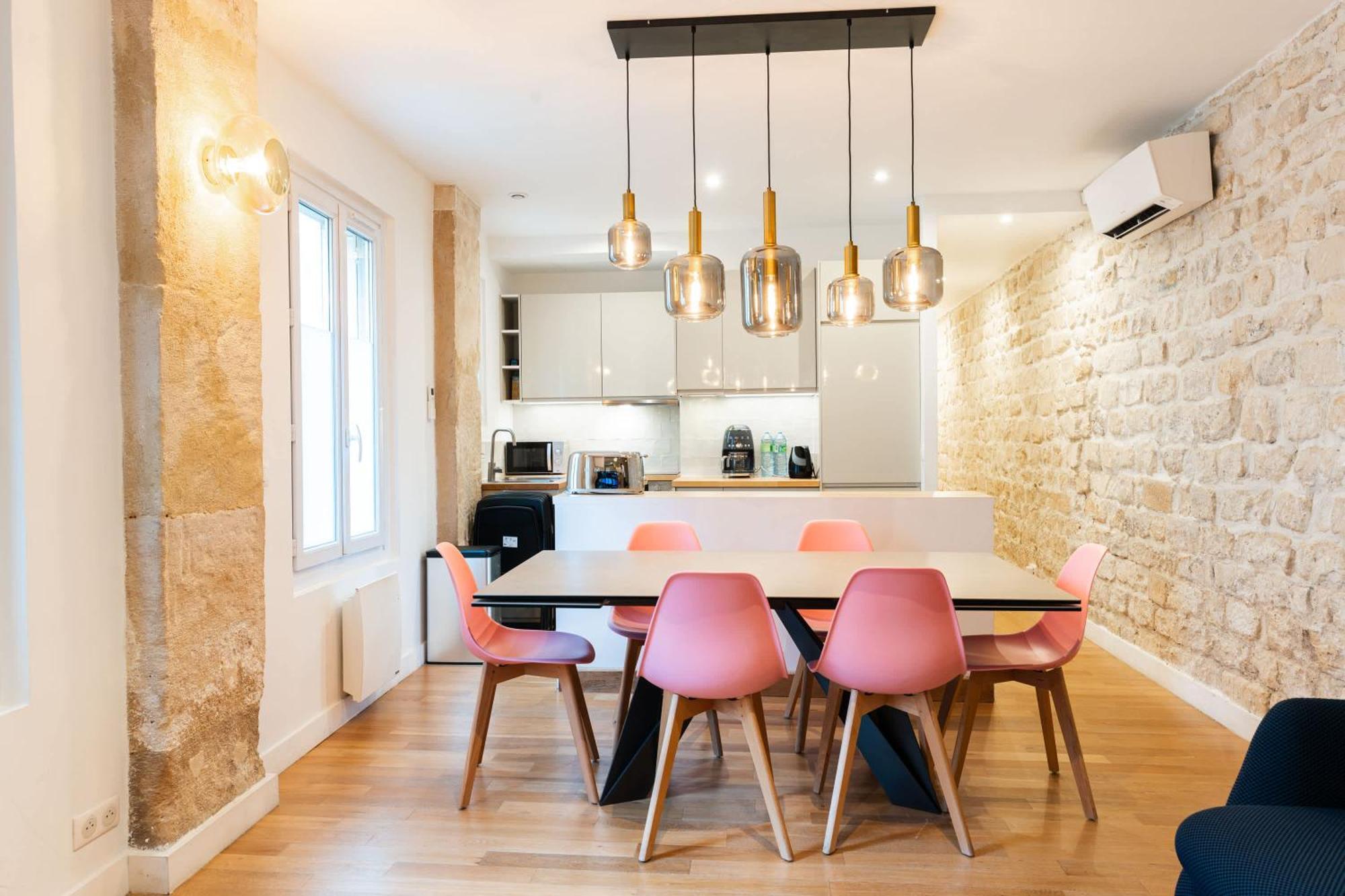 Loft 4 Bedroom Montmartre Pigalle Ac By Lcc Agency Paris Extérieur photo